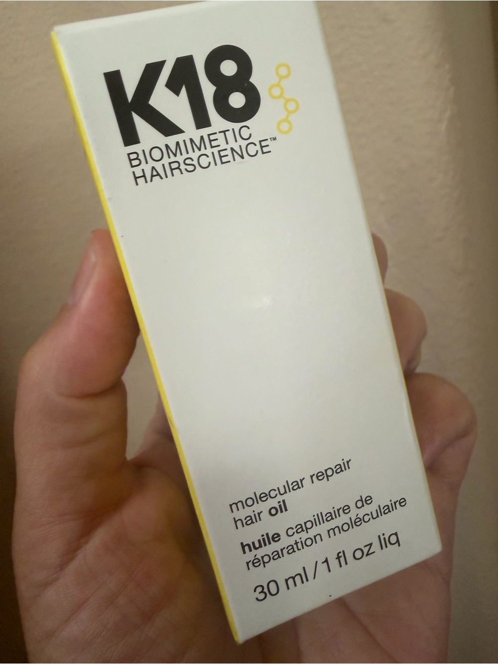 K18 Biomimetic Hairscience Molecular Repair Hair Oil - White & Yellow Box